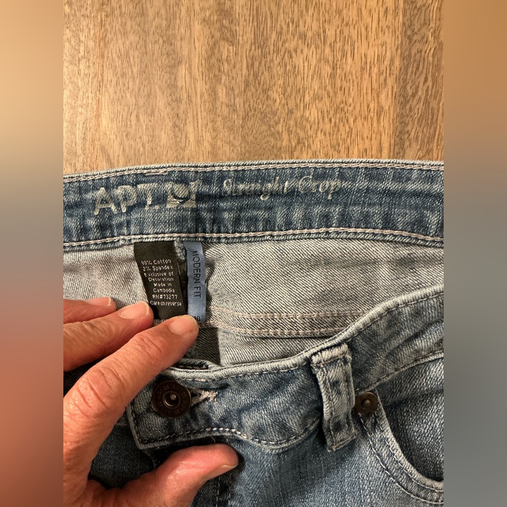 Bling cuffed cropped jeans - Picture 5 of 6